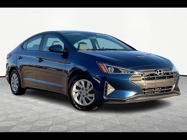 2020 Hyundai Elantra SE