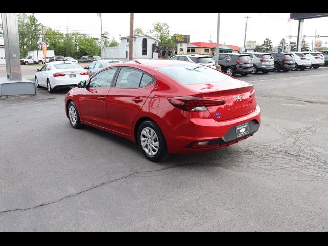 2020 Hyundai Elantra SE