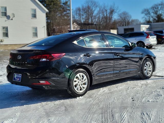 2020 Hyundai Elantra SE