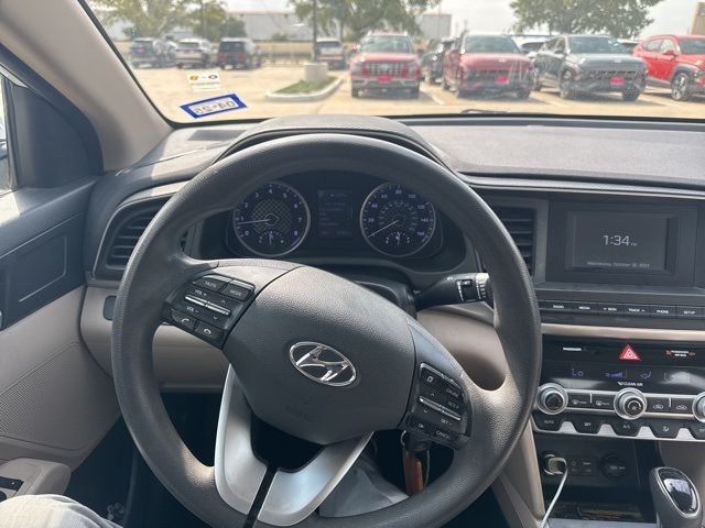 2020 Hyundai Elantra SE