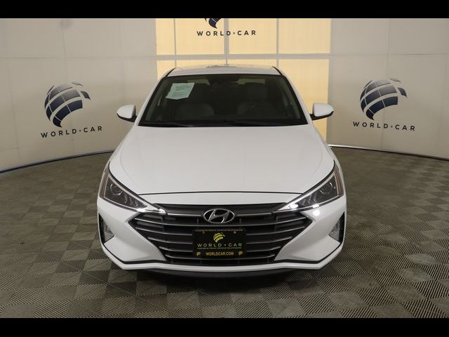 2020 Hyundai Elantra SE