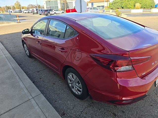 2020 Hyundai Elantra SE