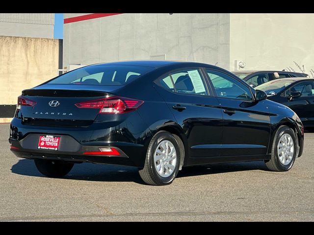 2020 Hyundai Elantra SE