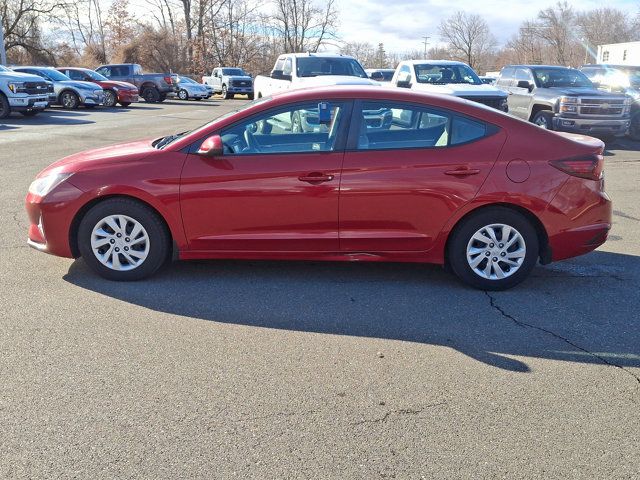 2020 Hyundai Elantra SE