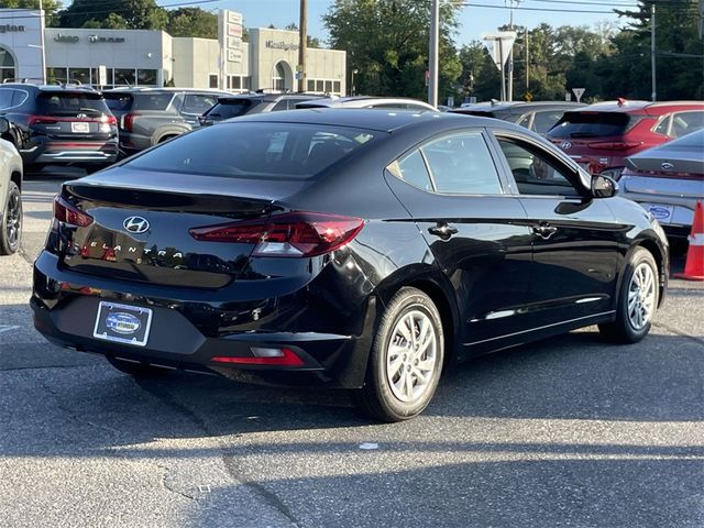 2020 Hyundai Elantra SE