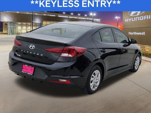 2020 Hyundai Elantra SE