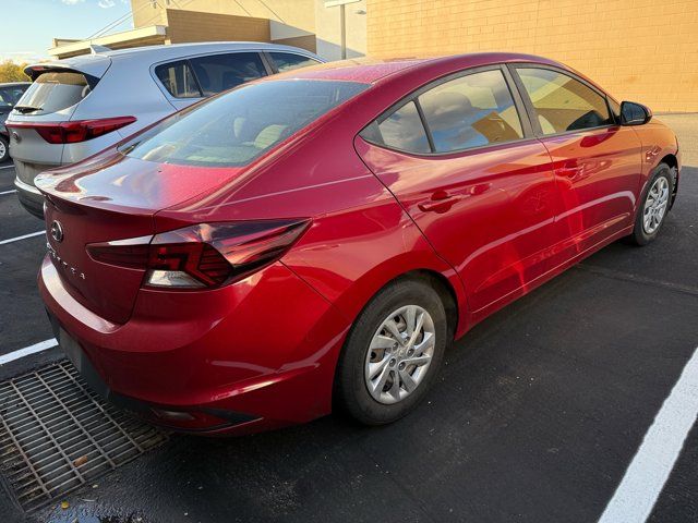 2020 Hyundai Elantra SE