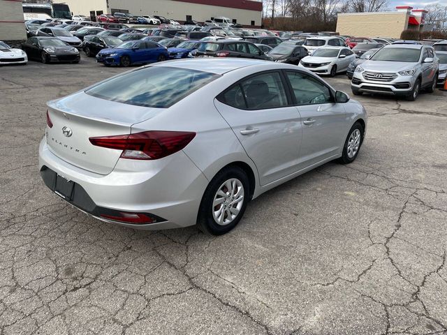 2020 Hyundai Elantra SE