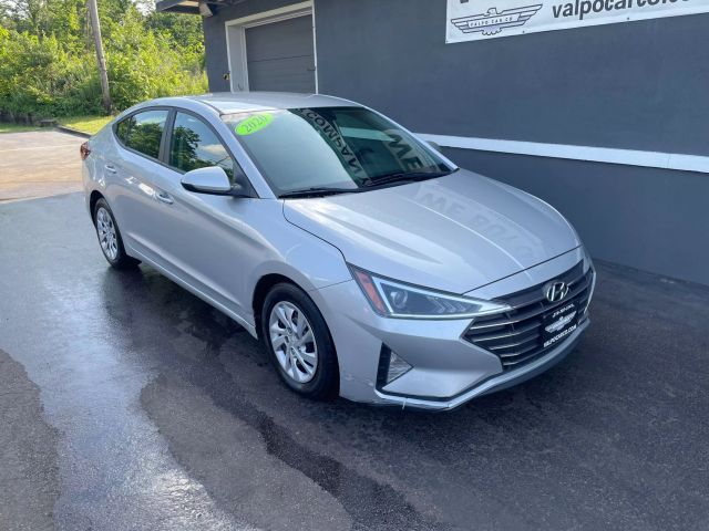 2020 Hyundai Elantra SE