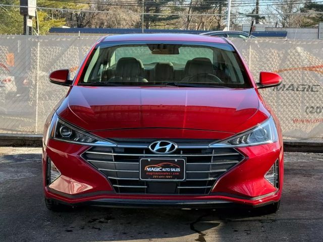 2020 Hyundai Elantra SE