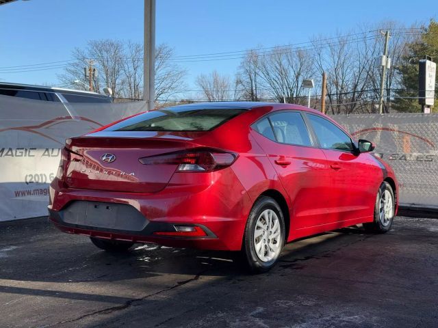 2020 Hyundai Elantra SE