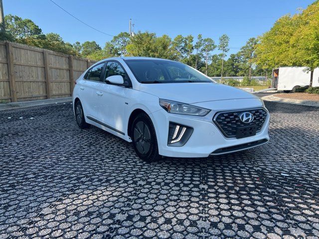 2020 Hyundai Ioniq Hybrid SE