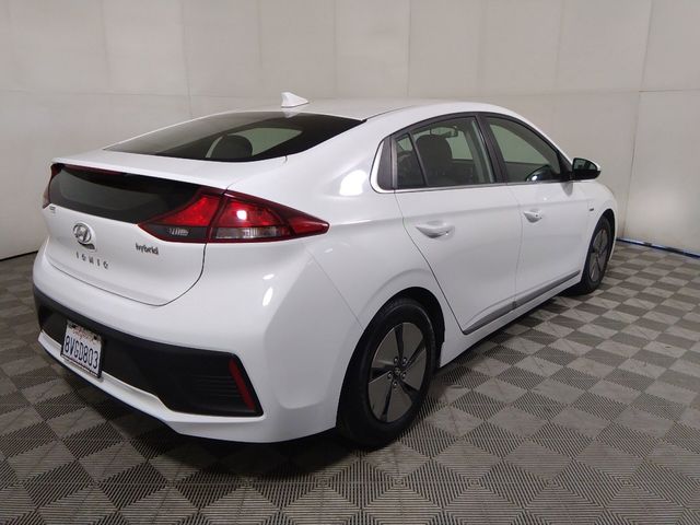 2020 Hyundai Ioniq Hybrid SE