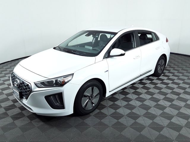 2020 Hyundai Ioniq Hybrid SE