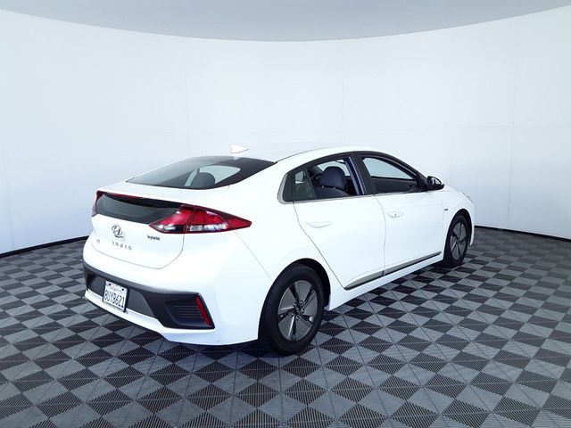 2020 Hyundai Ioniq Hybrid SE