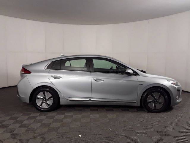 2020 Hyundai Ioniq Hybrid SE