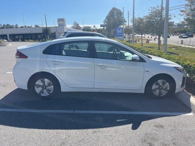 2020 Hyundai Ioniq Hybrid Blue