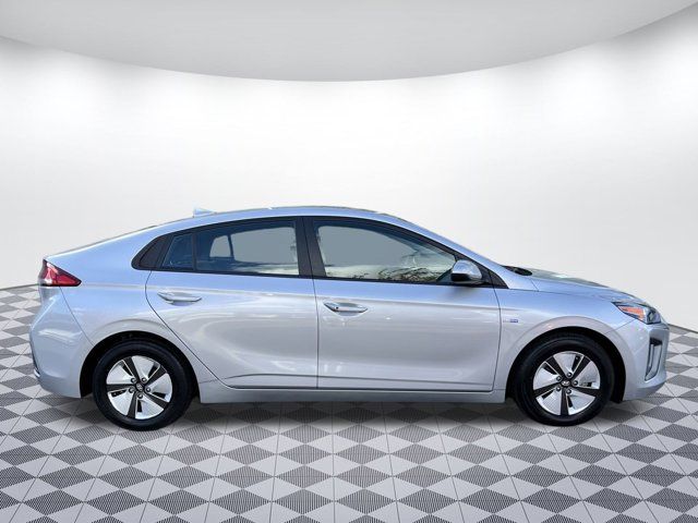 2020 Hyundai Ioniq Hybrid Blue