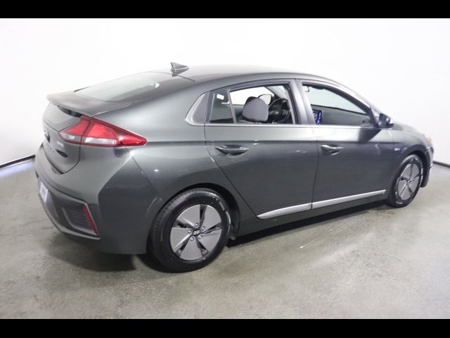 2020 Hyundai Ioniq Hybrid SE