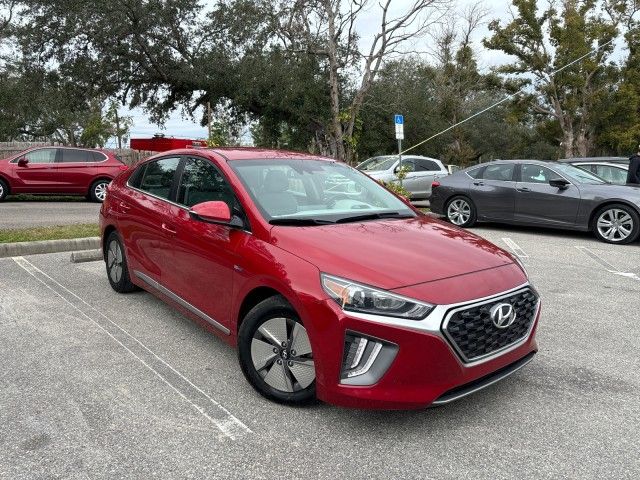 2020 Hyundai Ioniq Hybrid SE