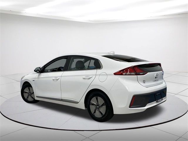 2020 Hyundai Ioniq Hybrid SE