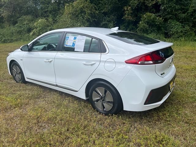 2020 Hyundai Ioniq Hybrid SE