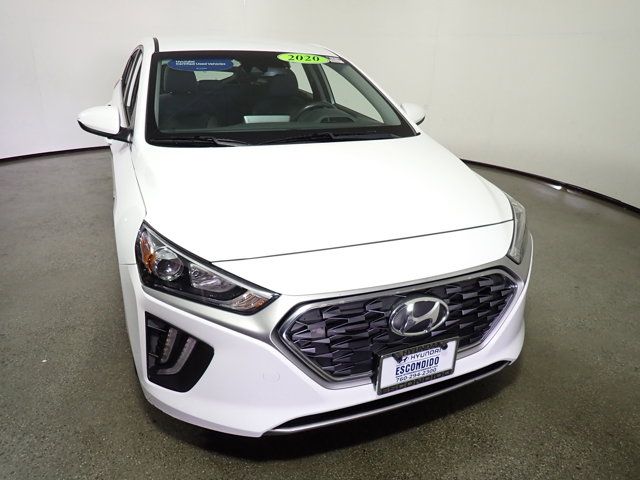 2020 Hyundai Ioniq Hybrid SE