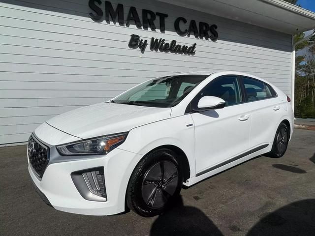 2020 Hyundai Ioniq Hybrid SE