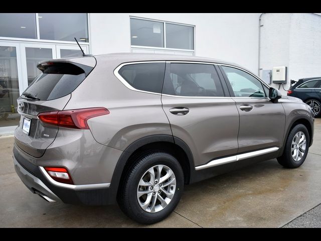 2020 Hyundai Santa Fe SE