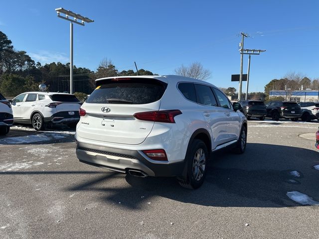 2020 Hyundai Santa Fe SE