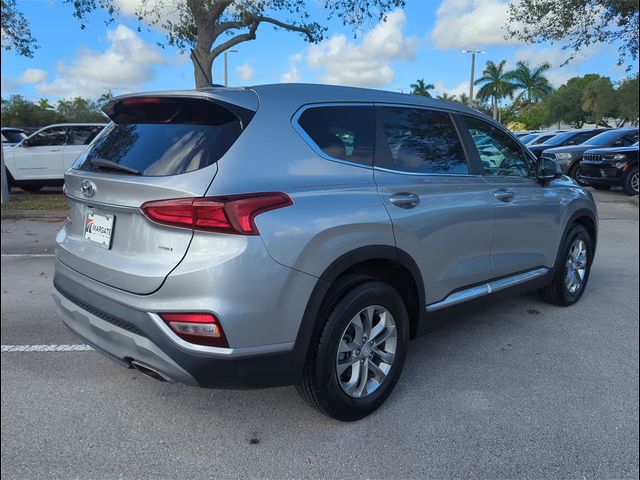 2020 Hyundai Santa Fe SE