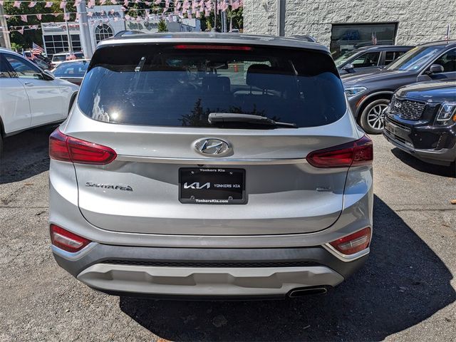 2020 Hyundai Santa Fe SE