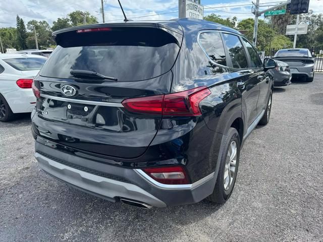 2020 Hyundai Santa Fe SE