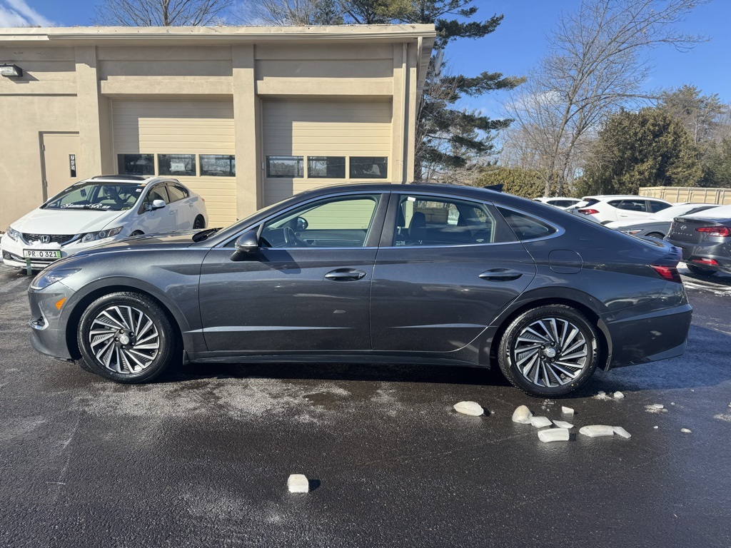 Used 2020 Hyundai Sonata Hybrid Sedan For Sale in Auburn MA Auto Navigator