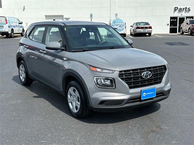 2020 Hyundai Venue SE