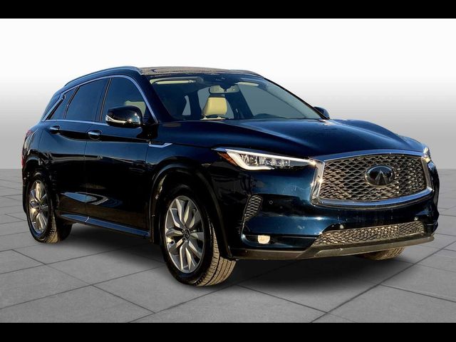 2020 INFINITI QX50 Essential