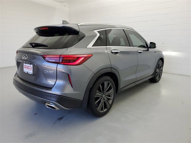 2020 INFINITI QX50 Essential