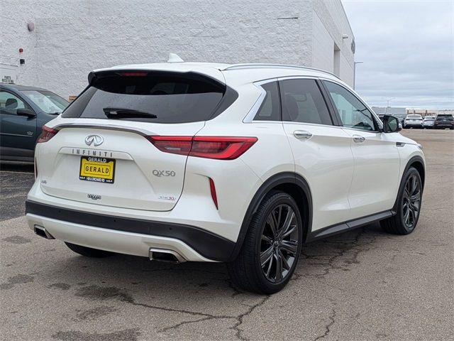 2020 INFINITI QX50 Essential