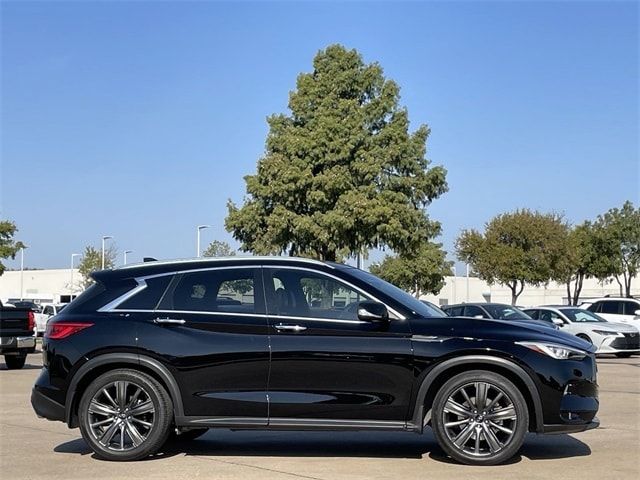 2020 INFINITI QX50 Essential