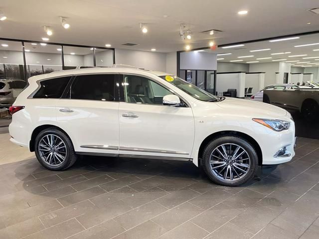 2020 INFINITI QX60 Luxe