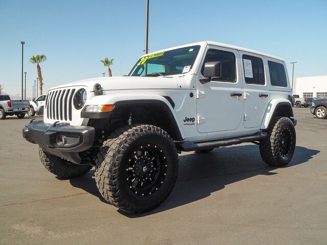 2020 Jeep Wrangler Unlimited Sahara Altitude