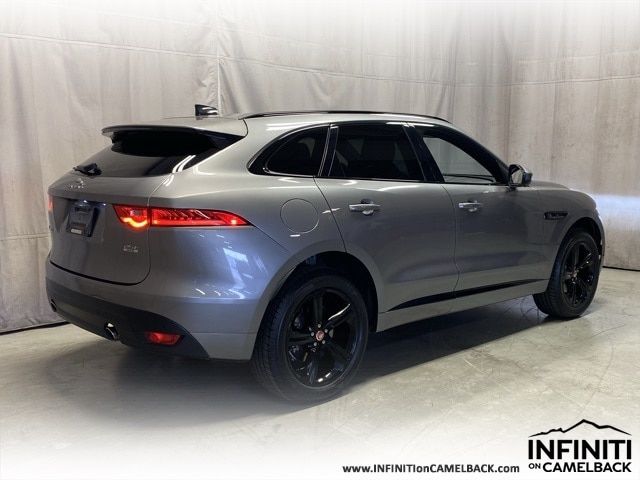 2020 Jaguar F-Pace 25t Checkered Flag