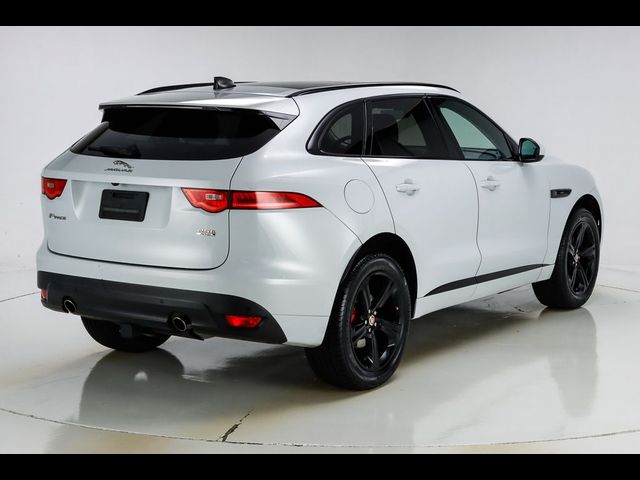 2020 Jaguar F-Pace 25t Checkered Flag