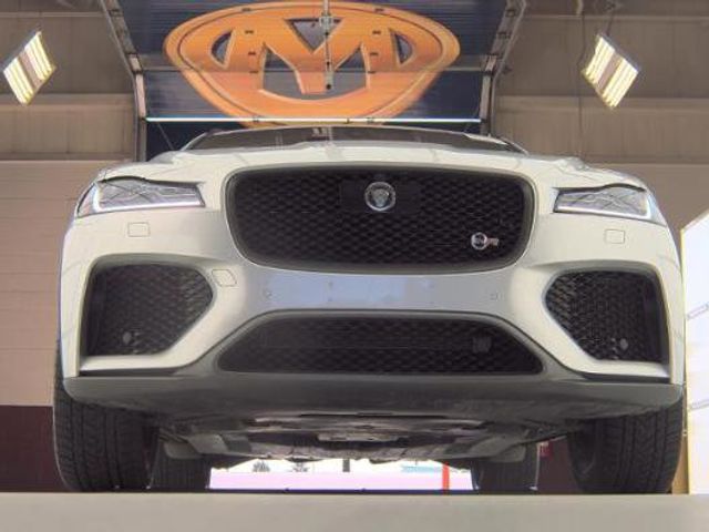 2020 Jaguar F-Pace SVR