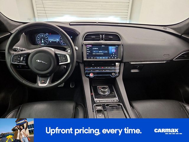 2020 Jaguar F-Pace S