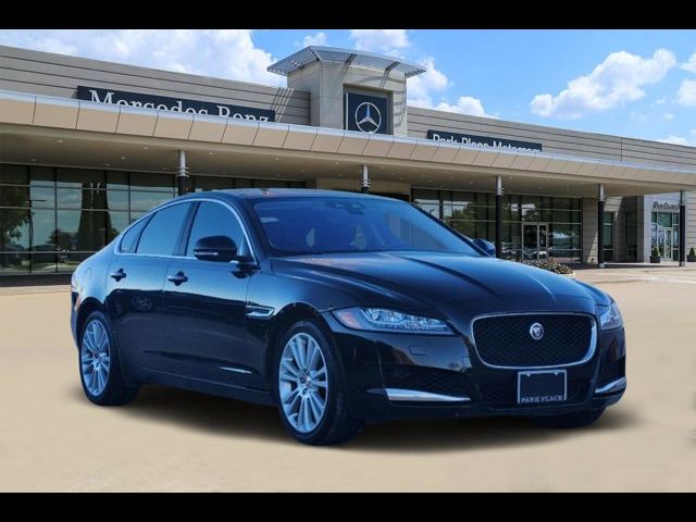 2020 Jaguar XF 25t Premium