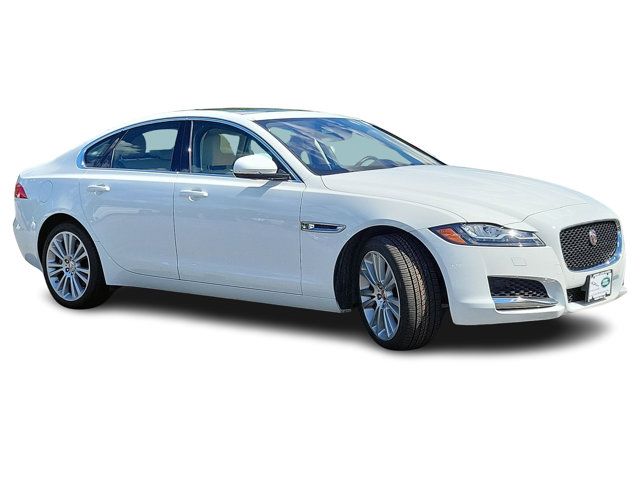 2020 Jaguar XF 25t Premium