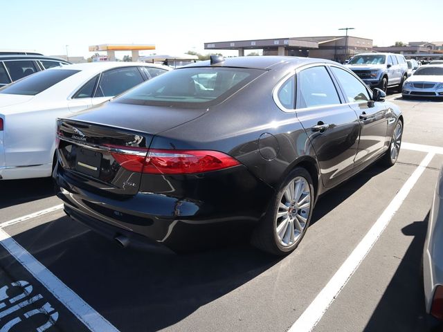 2020 Jaguar XF 25t Prestige