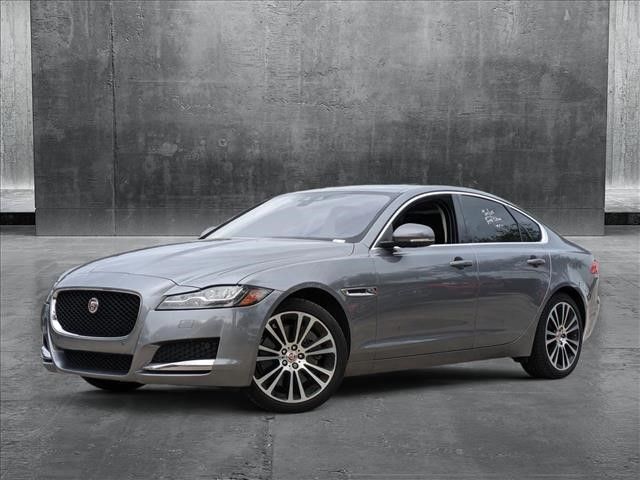 2020 Jaguar XF 30t Prestige