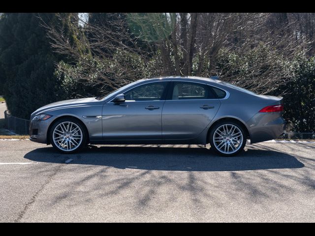 2020 Jaguar XF 30t Prestige